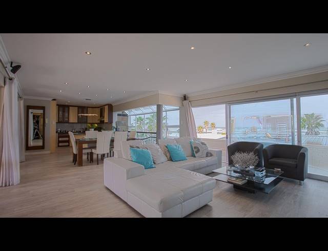 4 BEDROOM FREESTANDING TO LET IN MELKBOSSTRAND CENTRAL